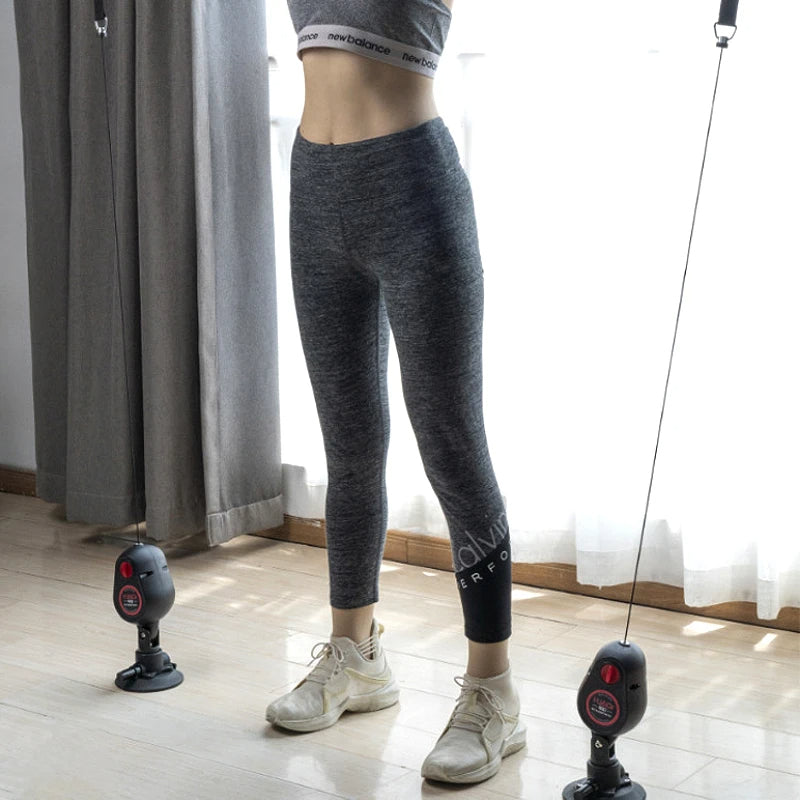 CoreForce™ – מאמן חבל התנגדות עם בסיס יניקה